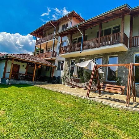 Guest House Au Nature Golyama Zhelyazna المظهر الخارجي الصورة