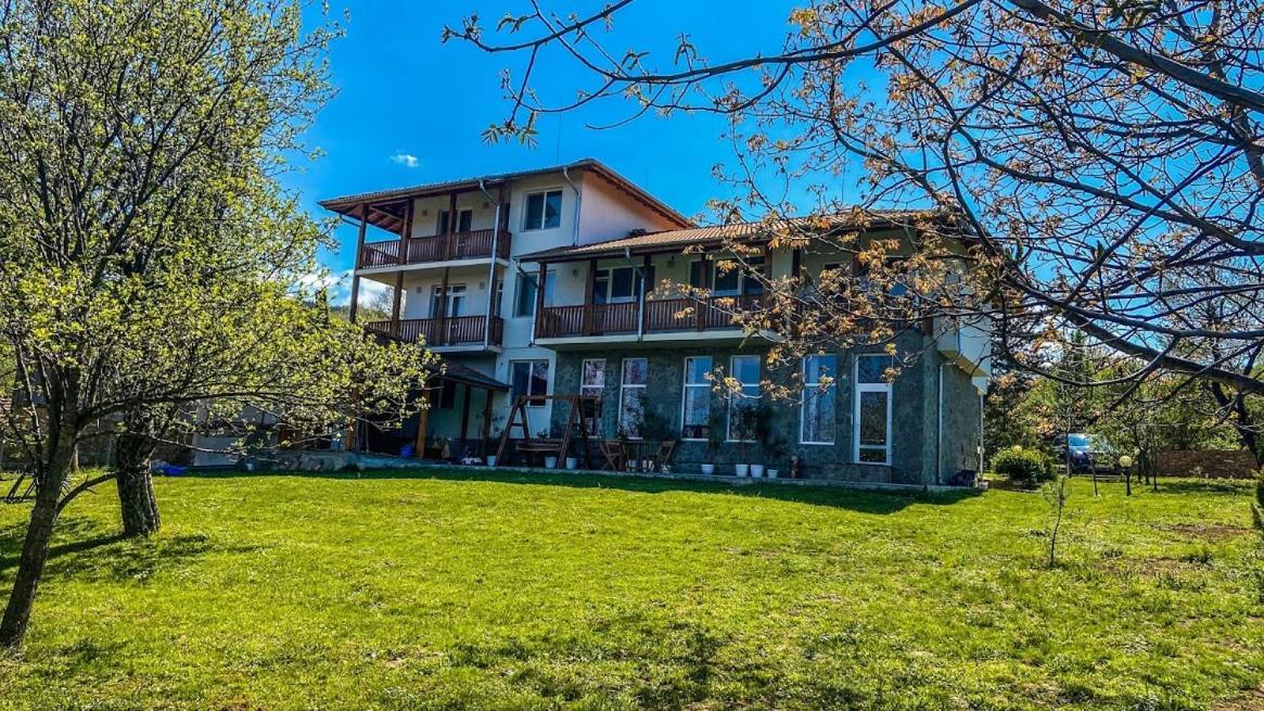 Guest House Au Nature Golyama Zhelyazna المظهر الخارجي الصورة